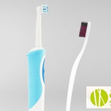 La forma correcta de usar un cepillo de dientes eléctrico (Parte 1)